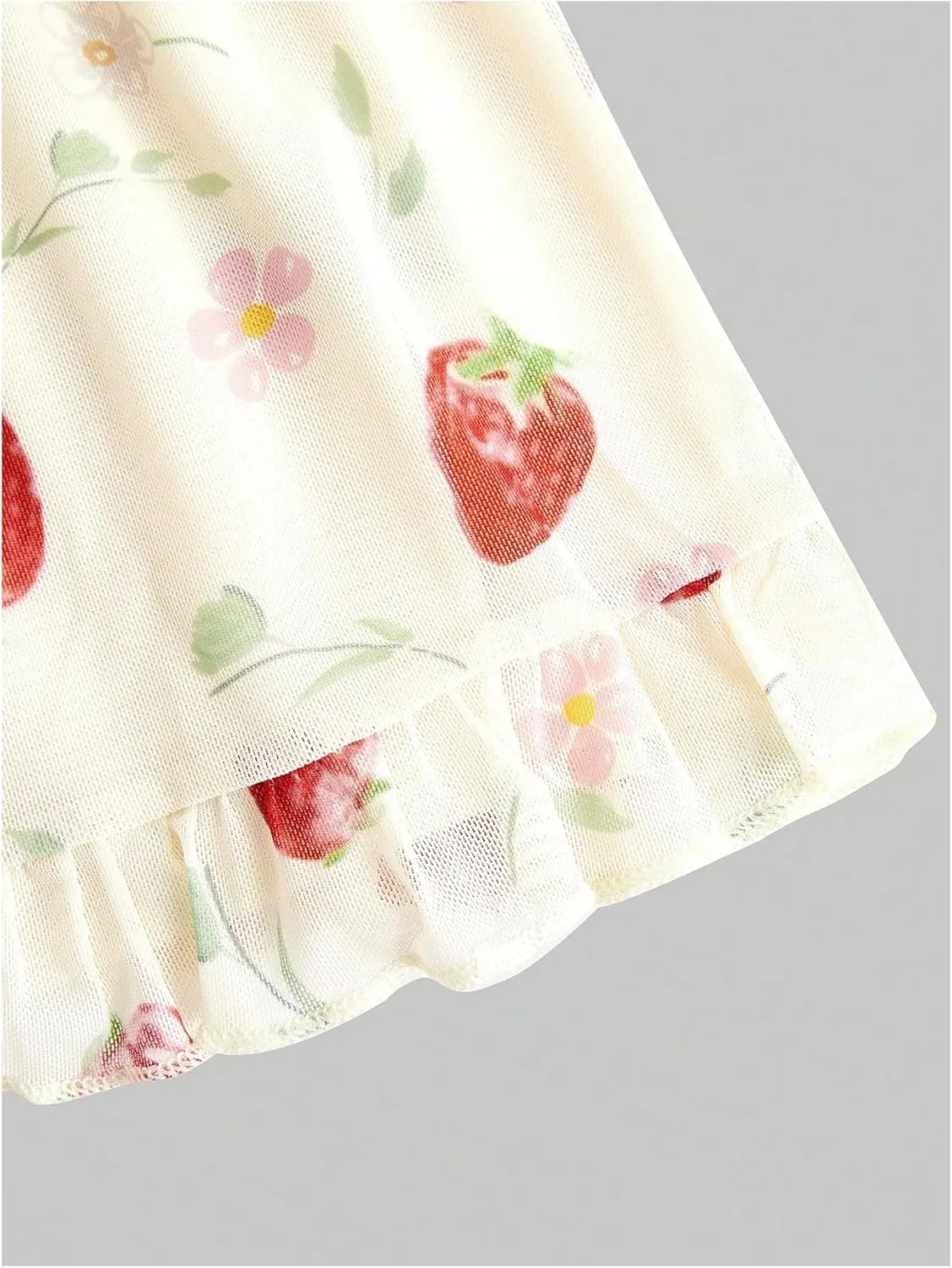Floerns Women's Kawaii Strawberry Print Sleeveless Camisole Ruffle Hem Cute Cami Top