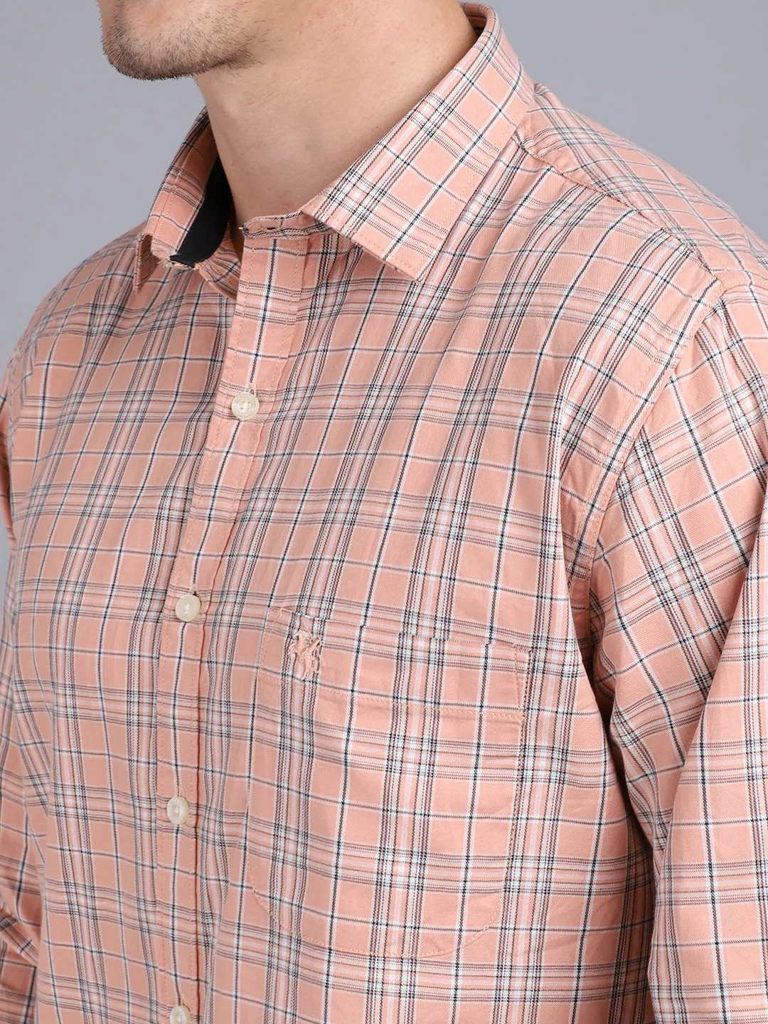 Men's Peach Casual Medium Checks Full Sleeve Shirt