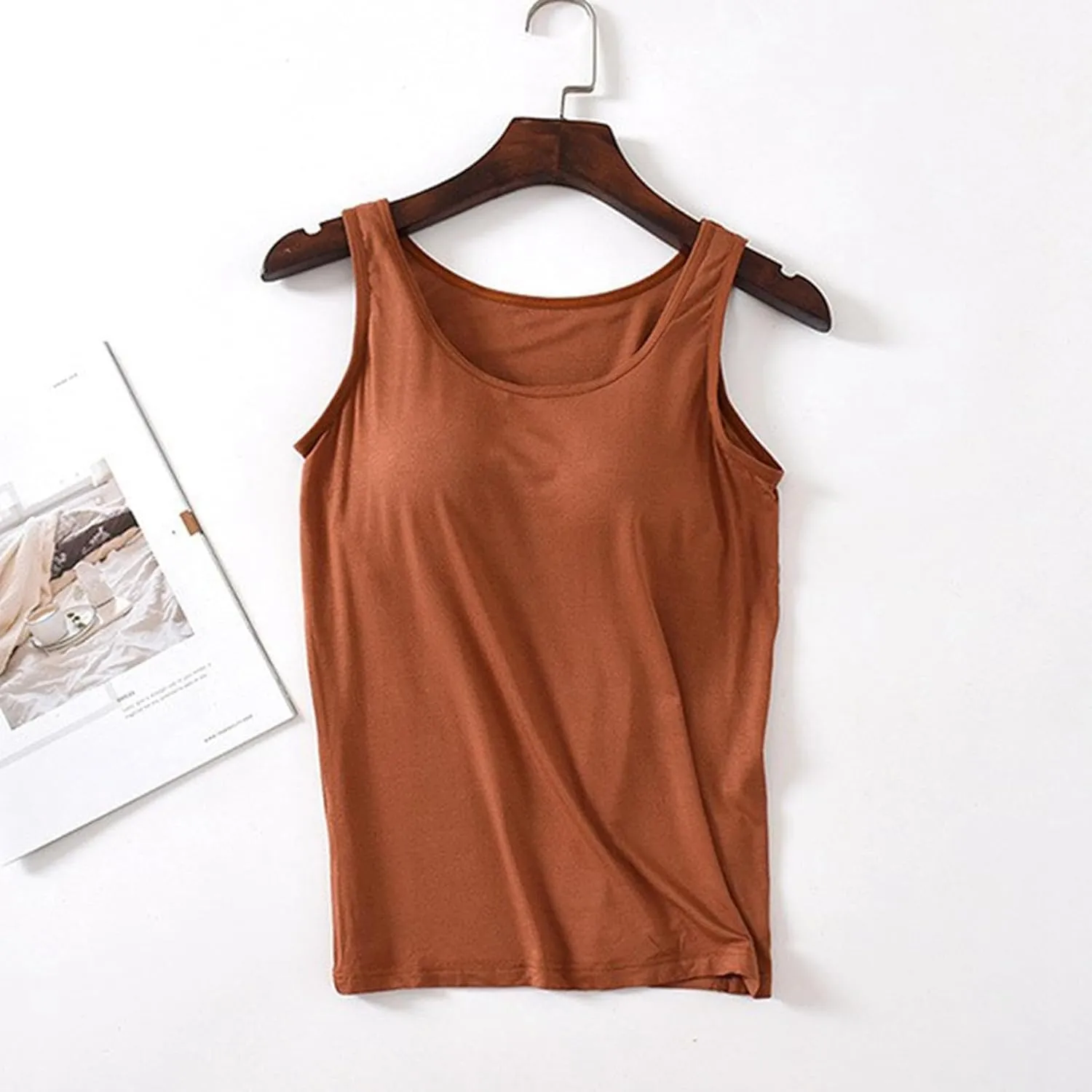 Tank Top with Built in Bra for Women Sleeveless V Neck Workout Padded Tops 2025 Summer Y2K Casual Plus Size Camisole Clothes