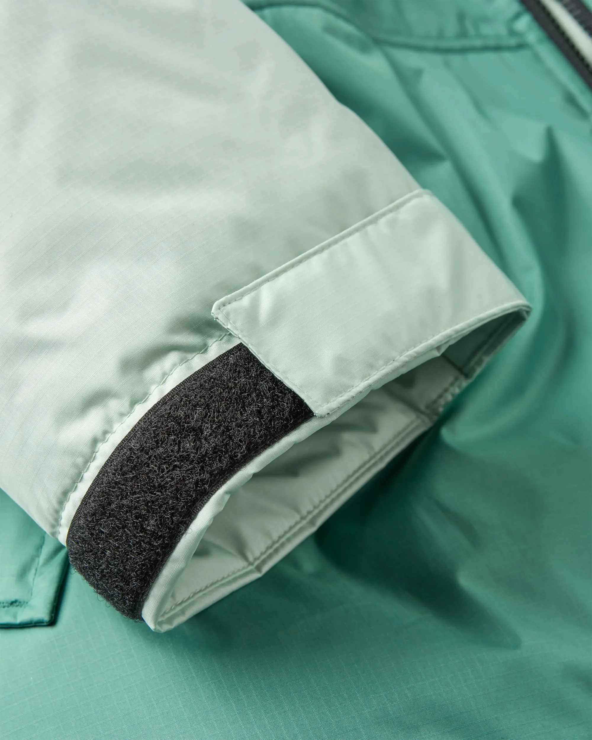 Waves Recycled Sherpa Lined Changing Robe - Spearmint/Deep Ocean