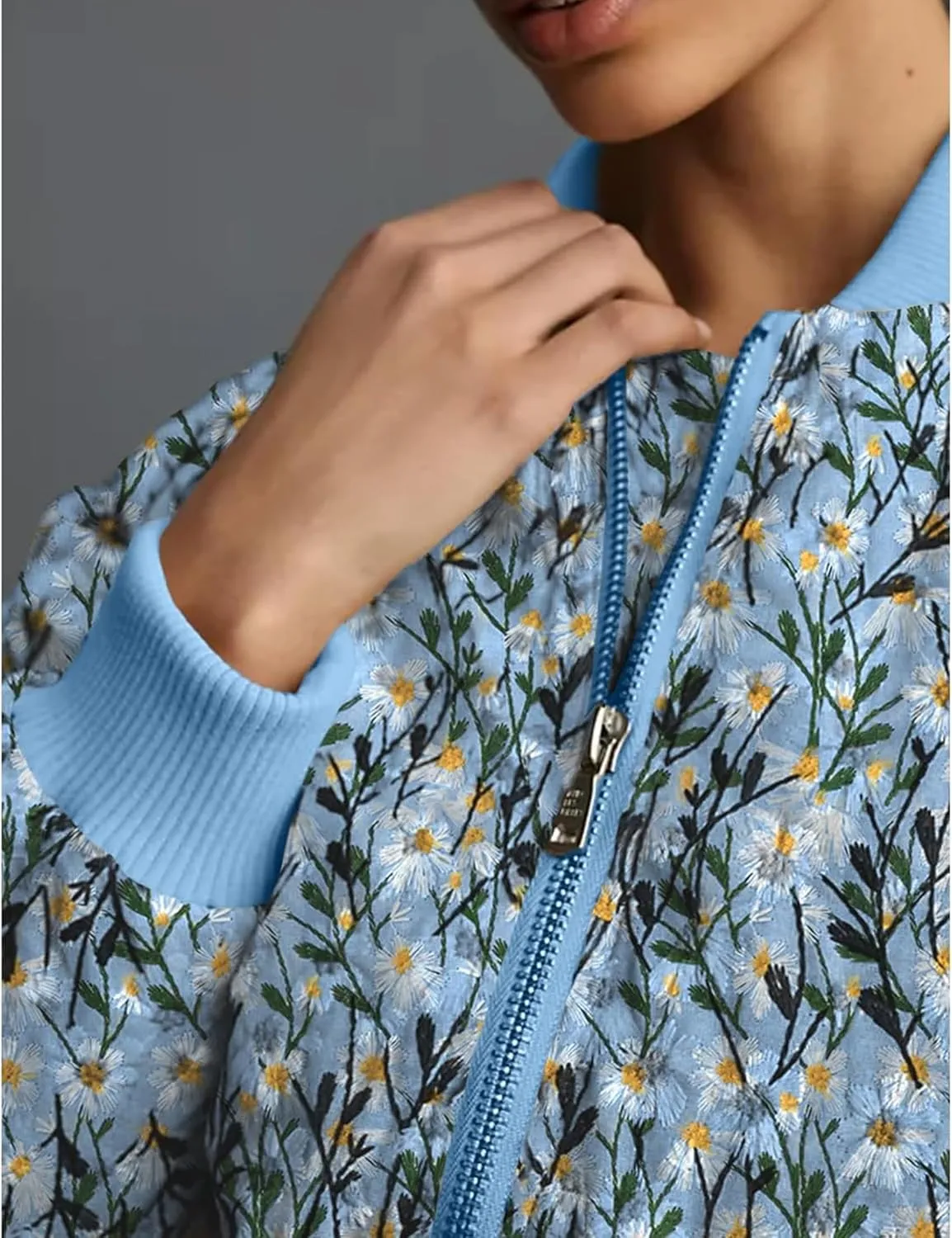 Womens Floral Bomber Jacket Cropped Zipper Down Long Sleeve Daisy Padded Coat Outwear with Pockets