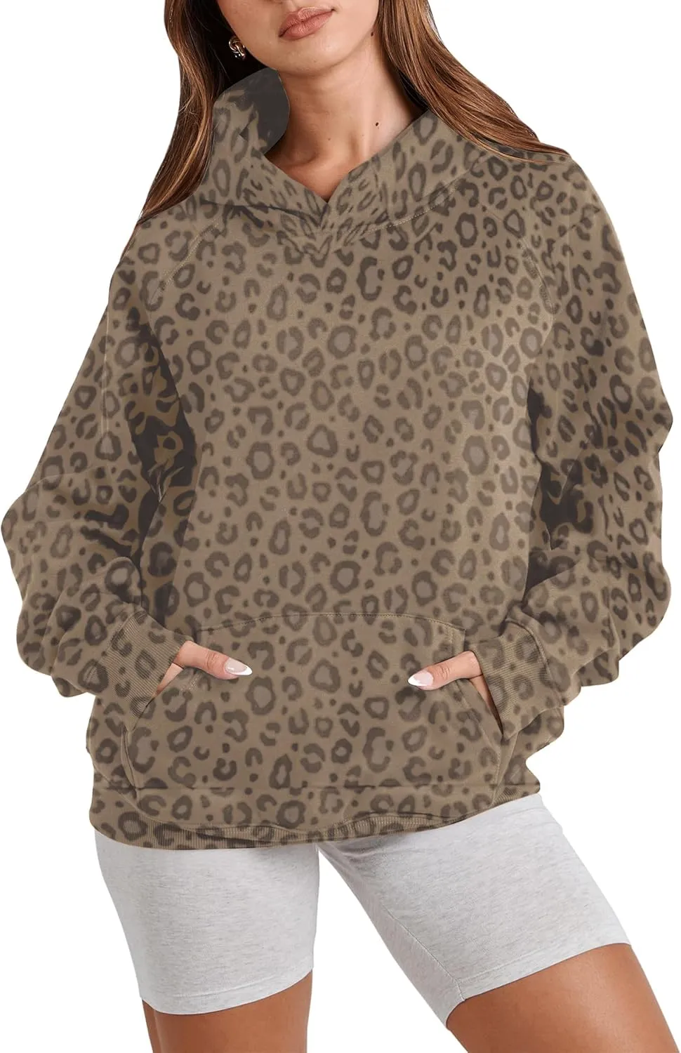 Ythomm Womens Cheetah Print Hoodie Oversized Leopard Graphic Fleece Hooded Sweatshirts Long Sleeve Pullover Tops With Pocket