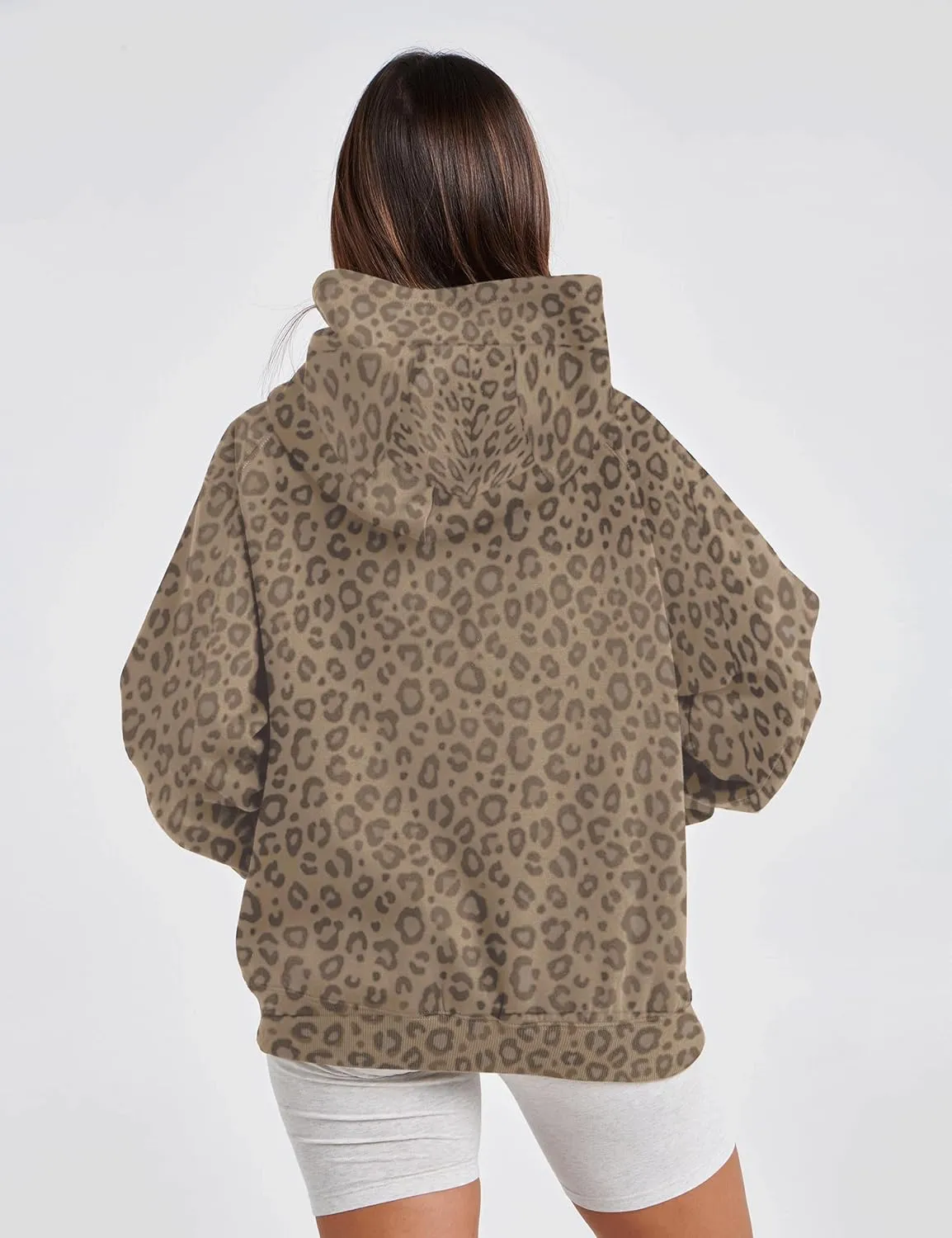 Ythomm Womens Cheetah Print Hoodie Oversized Leopard Graphic Fleece Hooded Sweatshirts Long Sleeve Pullover Tops With Pocket